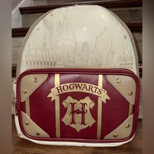 ✅ Super Cute 🥰 Harry Potter Hogwarts School Backpack 🎒 - New